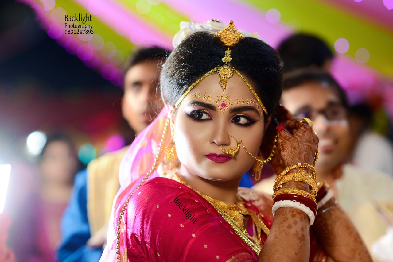Best Pre Wedding &  Wedding Photographer in Kolkata